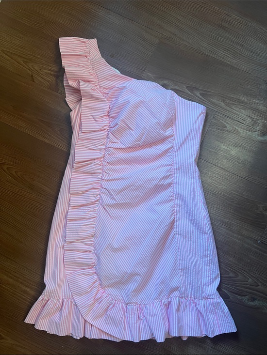 Lilly Pulitzer Dresses & Skirts - Lilly Pulitzer Pink & White Striped One-Shoulder Ruffle Summer Dress
